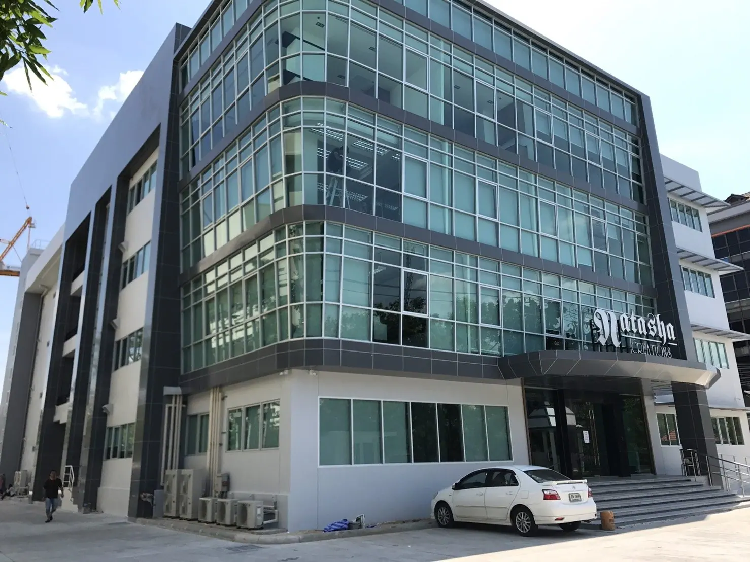 อาคารโรงงาน-ออฟฟิศ คสล. 5 ชั้น + ตกแต่งภายใน
