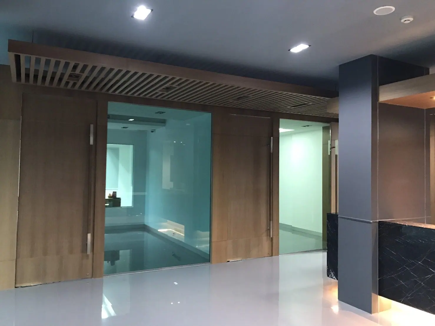 อาคารโรงงาน-ออฟฟิศ คสล. 5 ชั้น + ตกแต่งภายใน